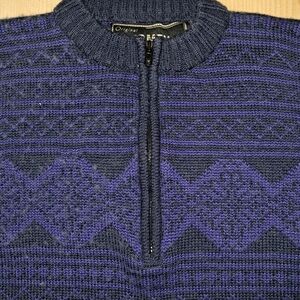 Obermeyer Men's Blue Patterned Zip-Up Sweater